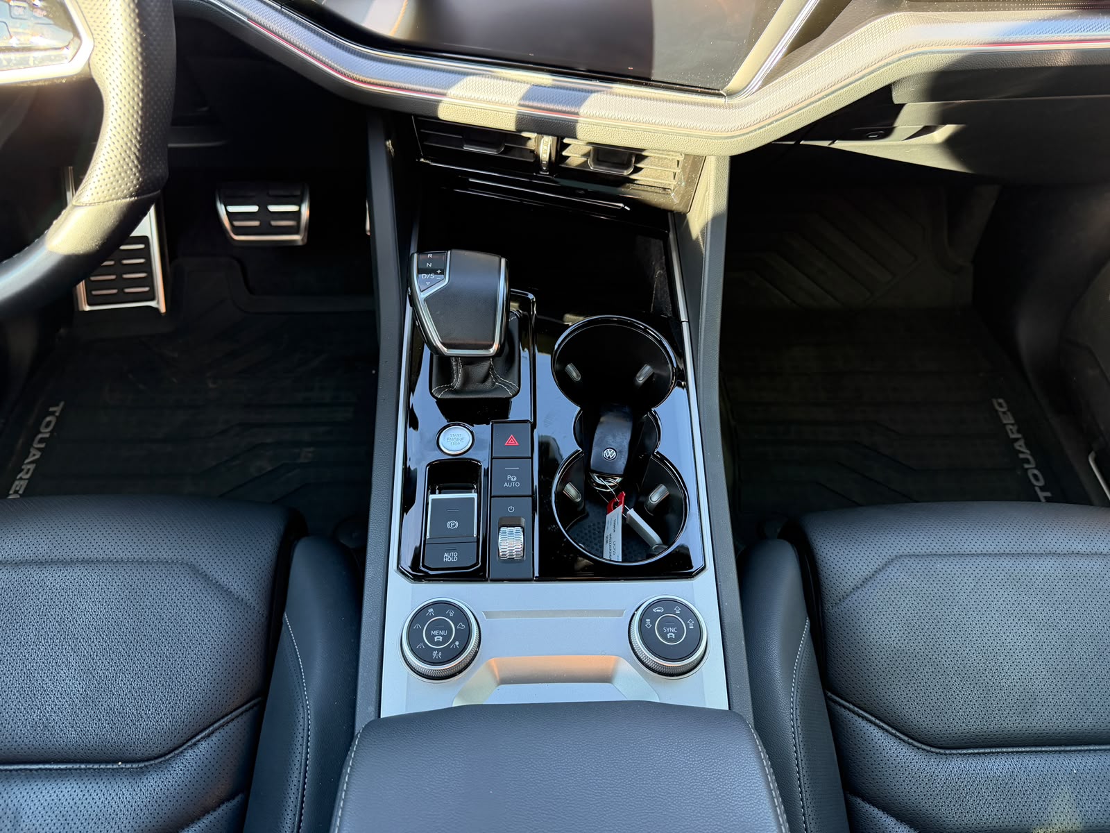 VW Touareg 3.0 TSI eHybrid R Tiptronic-image-21
