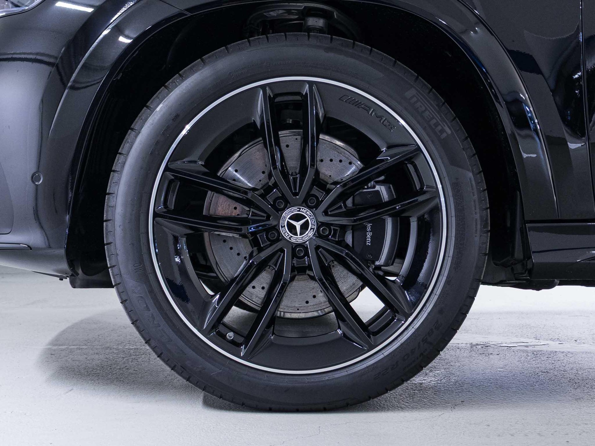 MERCEDES-BENZ GLE 300 d 4MATIC-image-13