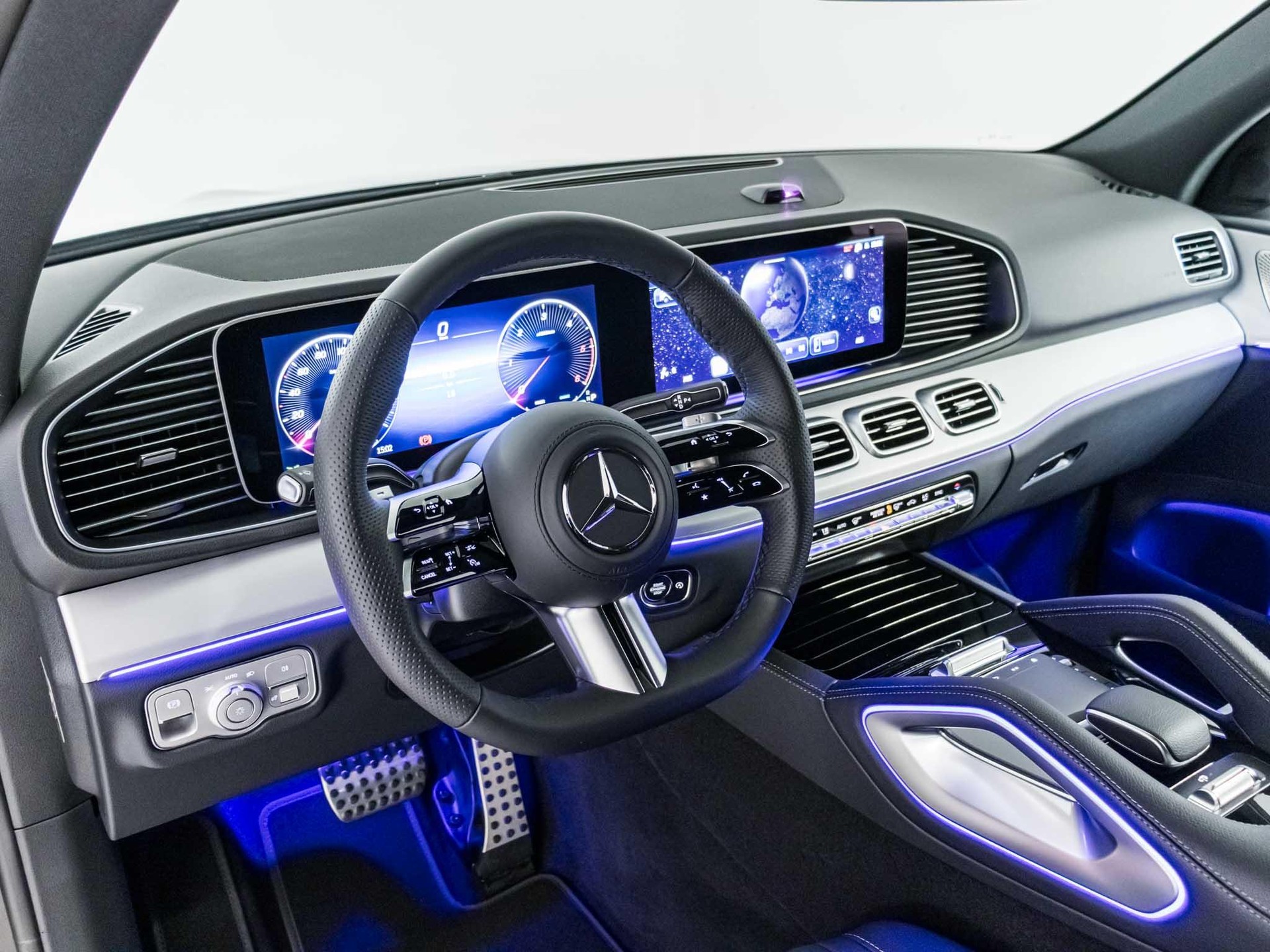 MERCEDES-BENZ GLE 300 d 4MATIC-image-8