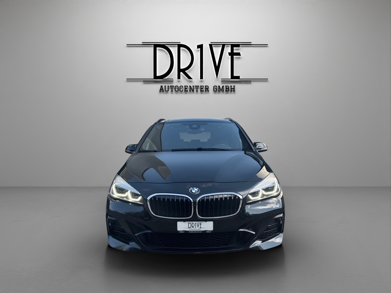 BMW 225xe iPerformance Active Tourer Steptronic M Sport-image-1
