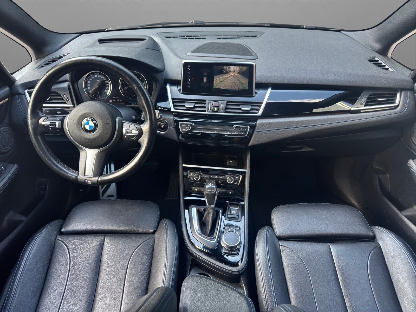 BMW 225xe iPerformance Active Tourer Steptronic M Sport-image-8