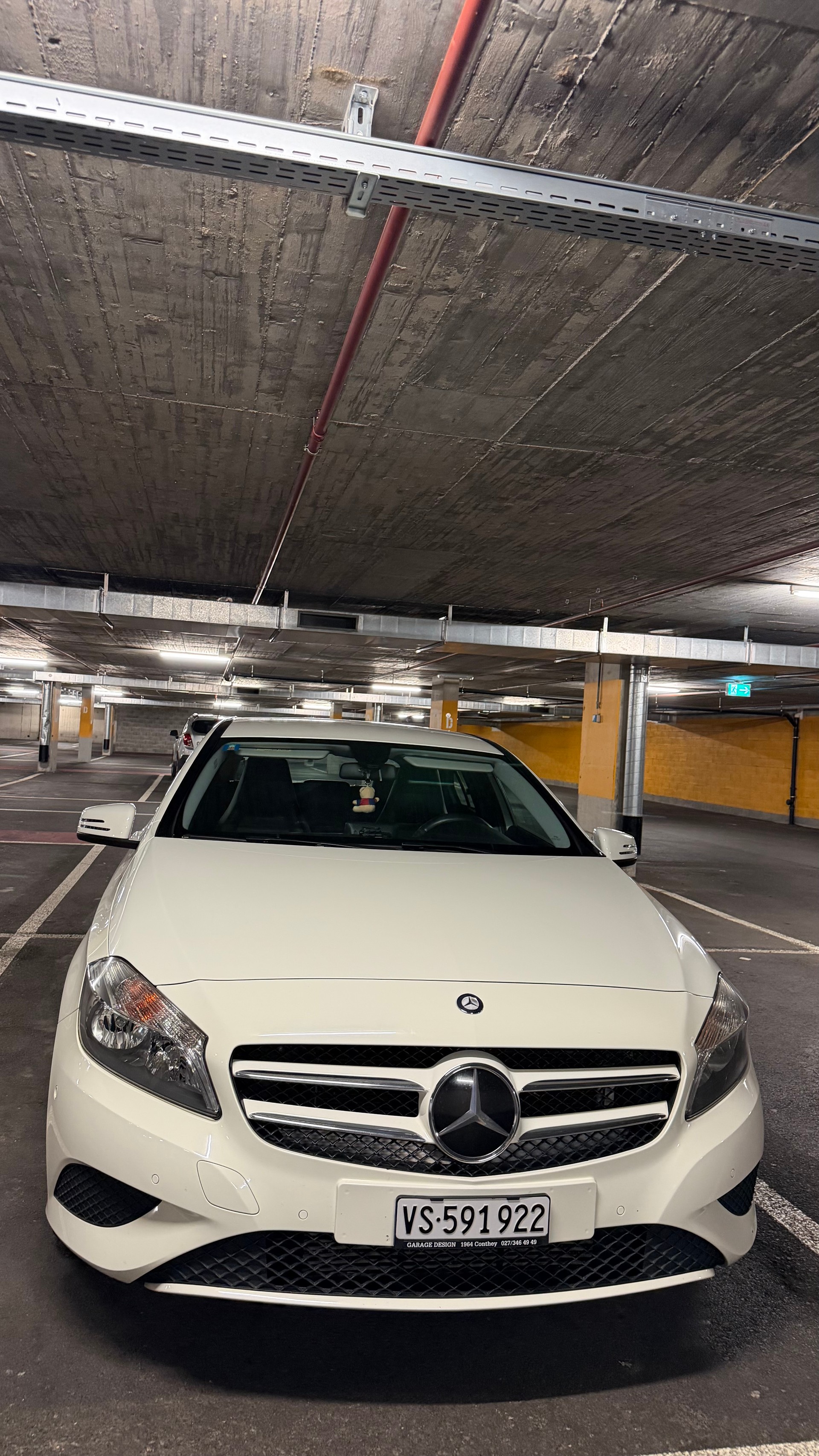 MERCEDES-BENZ A 180 Style 7G-DCT-image-0