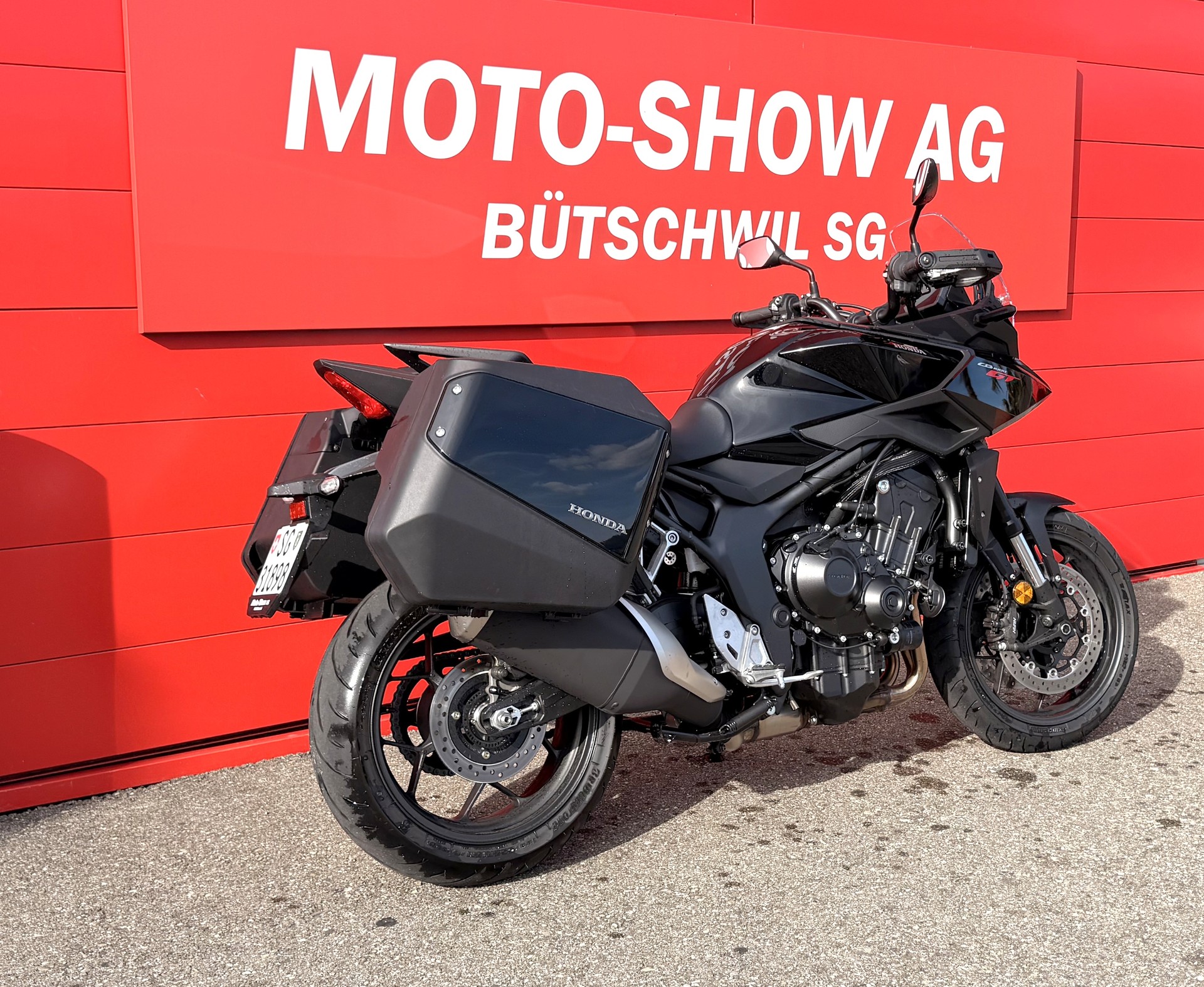 HONDA GT-showroom-element-3