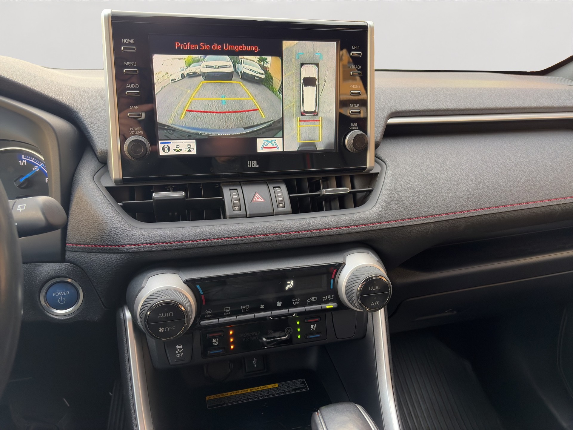 TOYOTA RAV-4 2.5 PHEV Platinum e-CVT 4WD-image-10