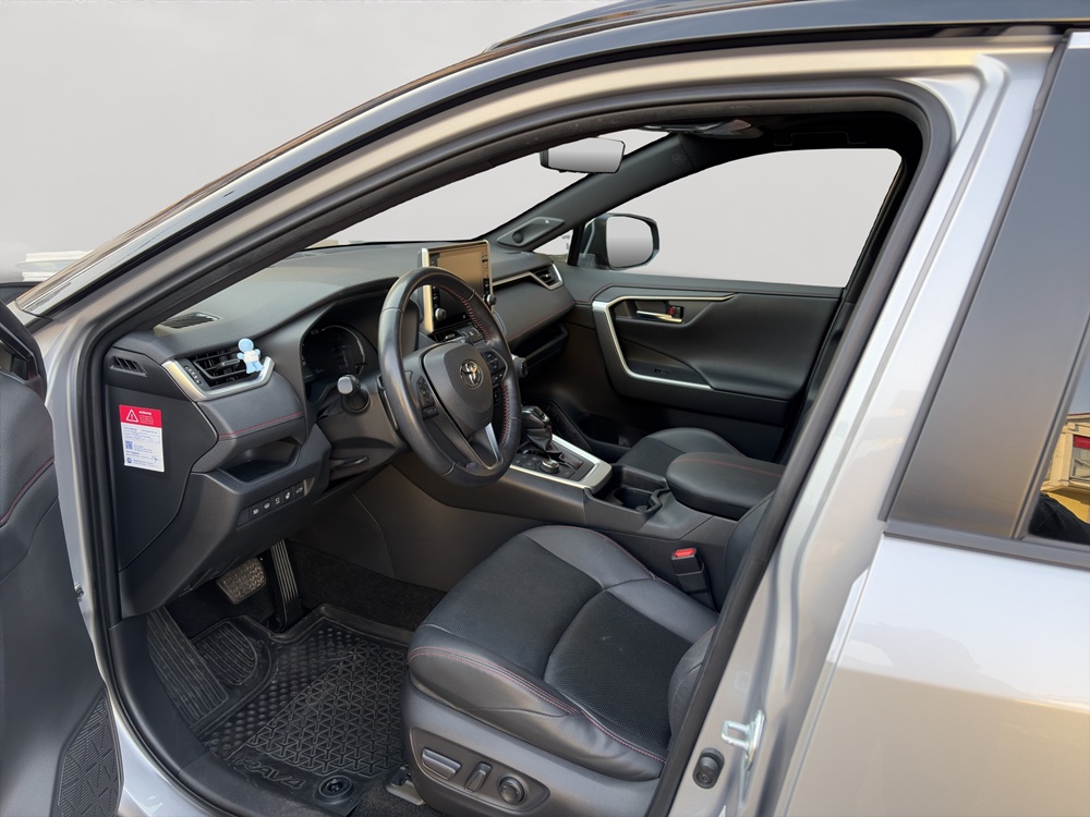 TOYOTA RAV-4 2.5 PHEV Platinum e-CVT 4WD-image-6