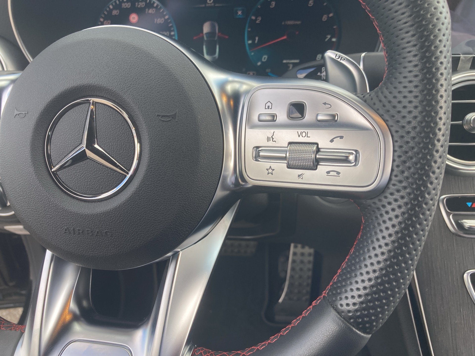 MERCEDES-BENZ C 43 AMG Cabriolet-image-20