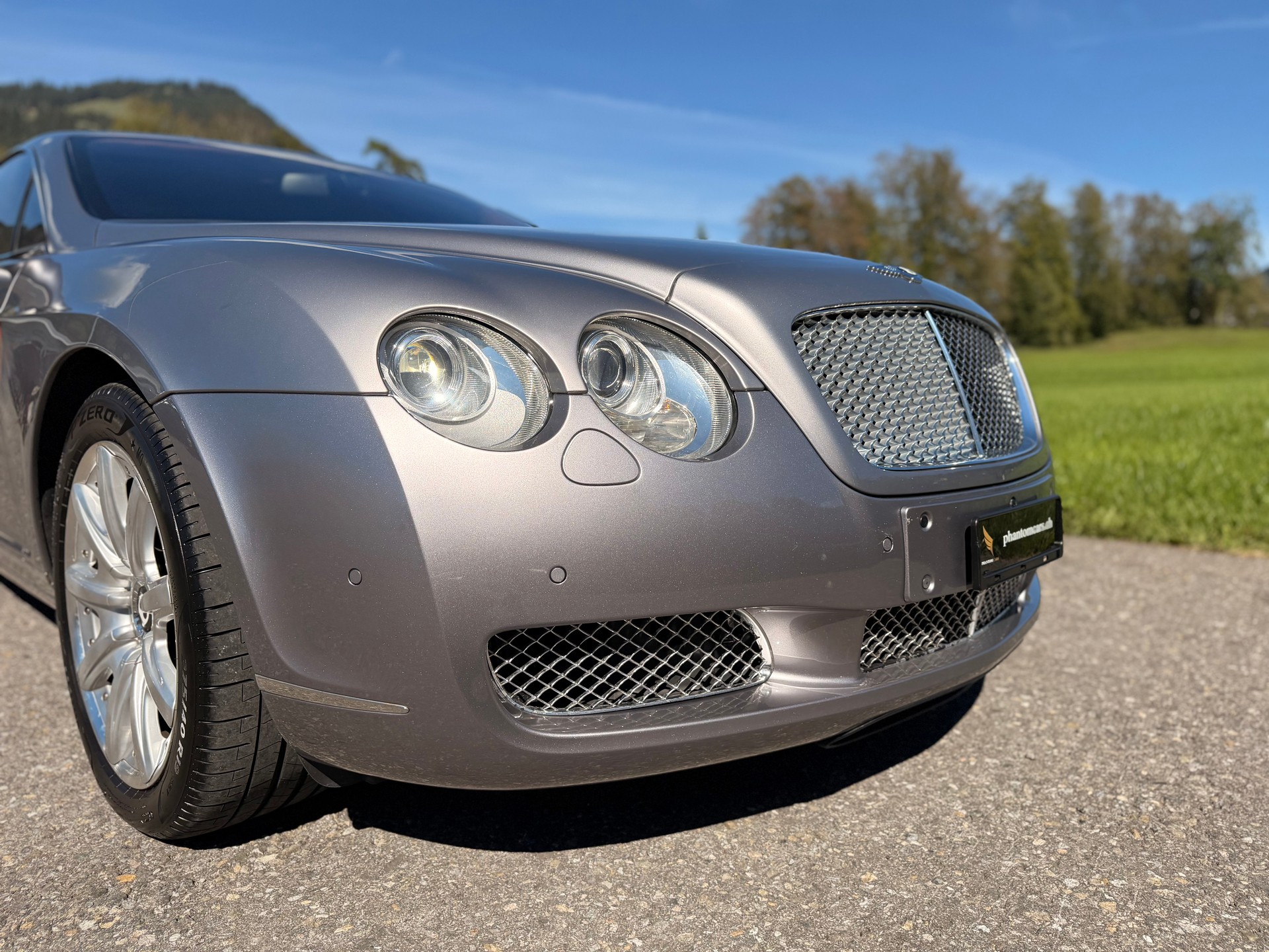BENTLEY Continental GT 6.0-image-22