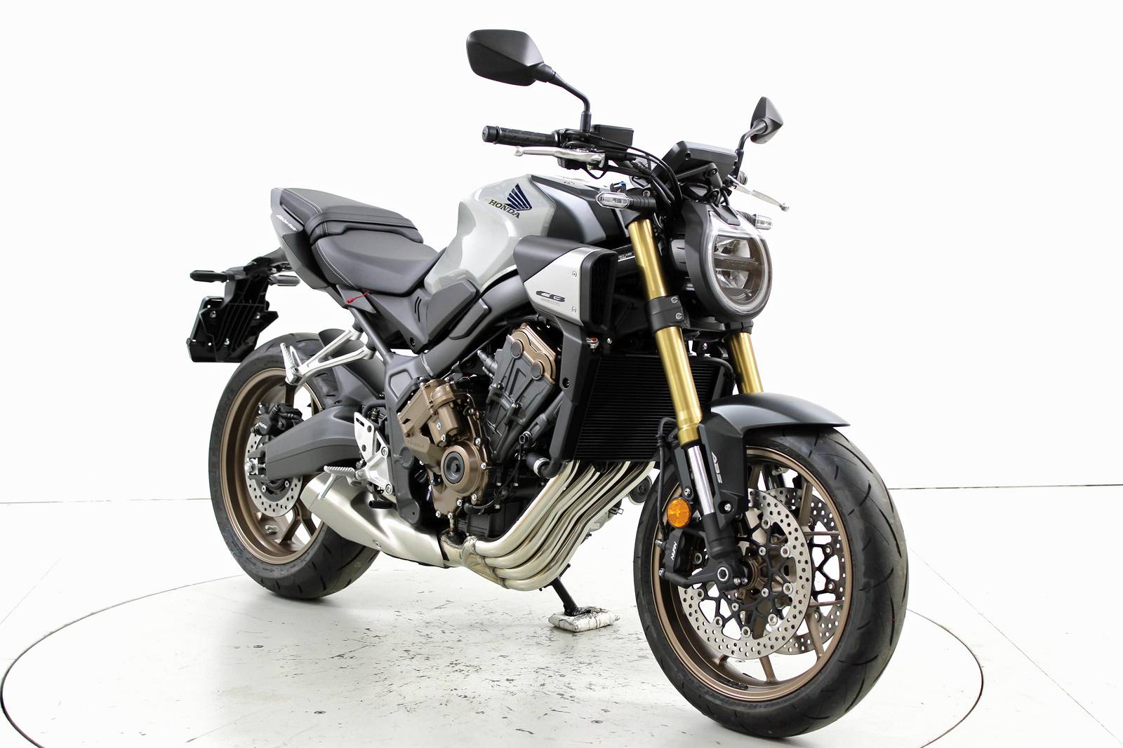 HONDA CB 650 R ABS E-Clutch-showroom-element-1