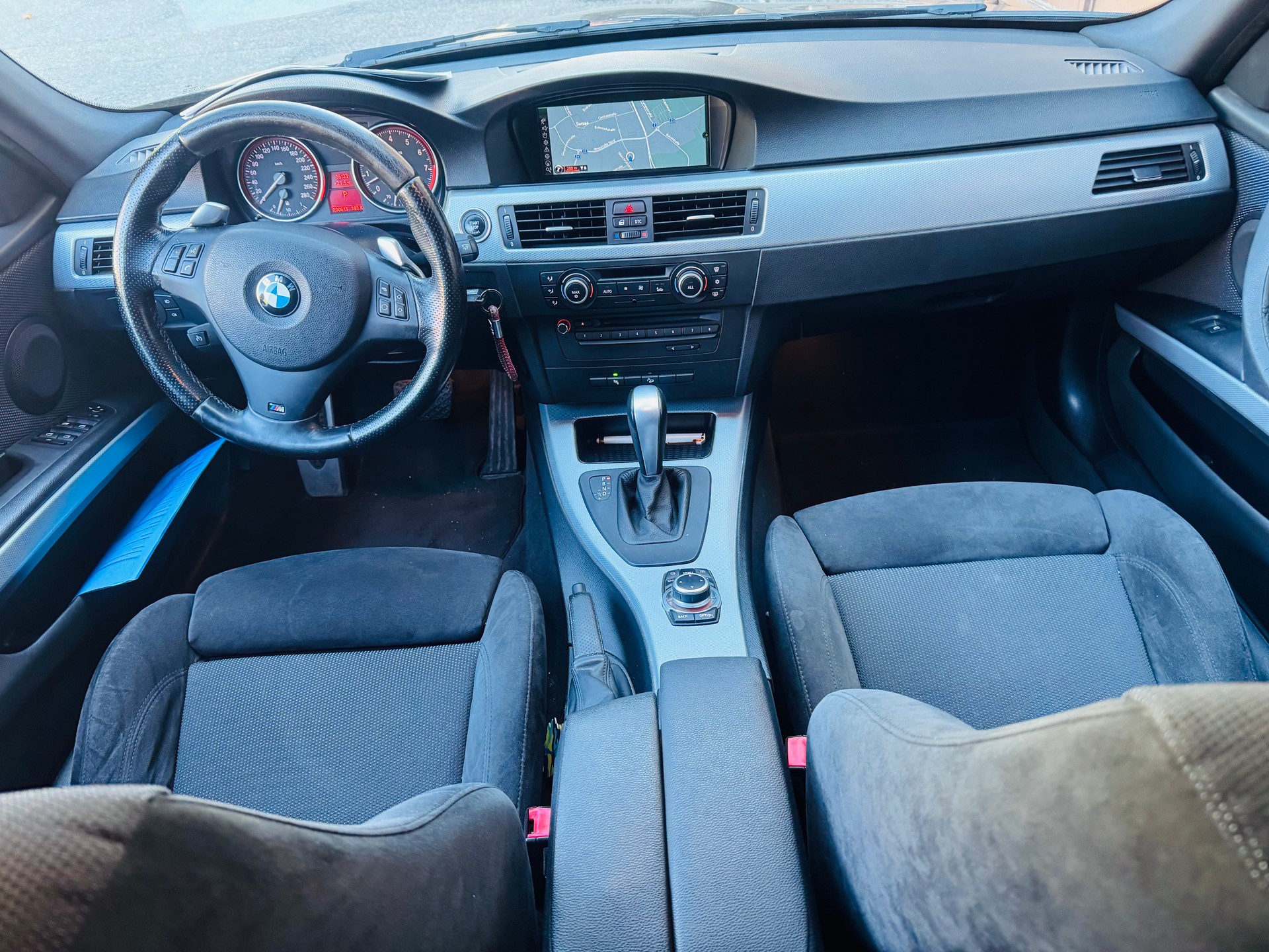 BMW 335i xDrive Touring Steptronic M- Paket-image-2