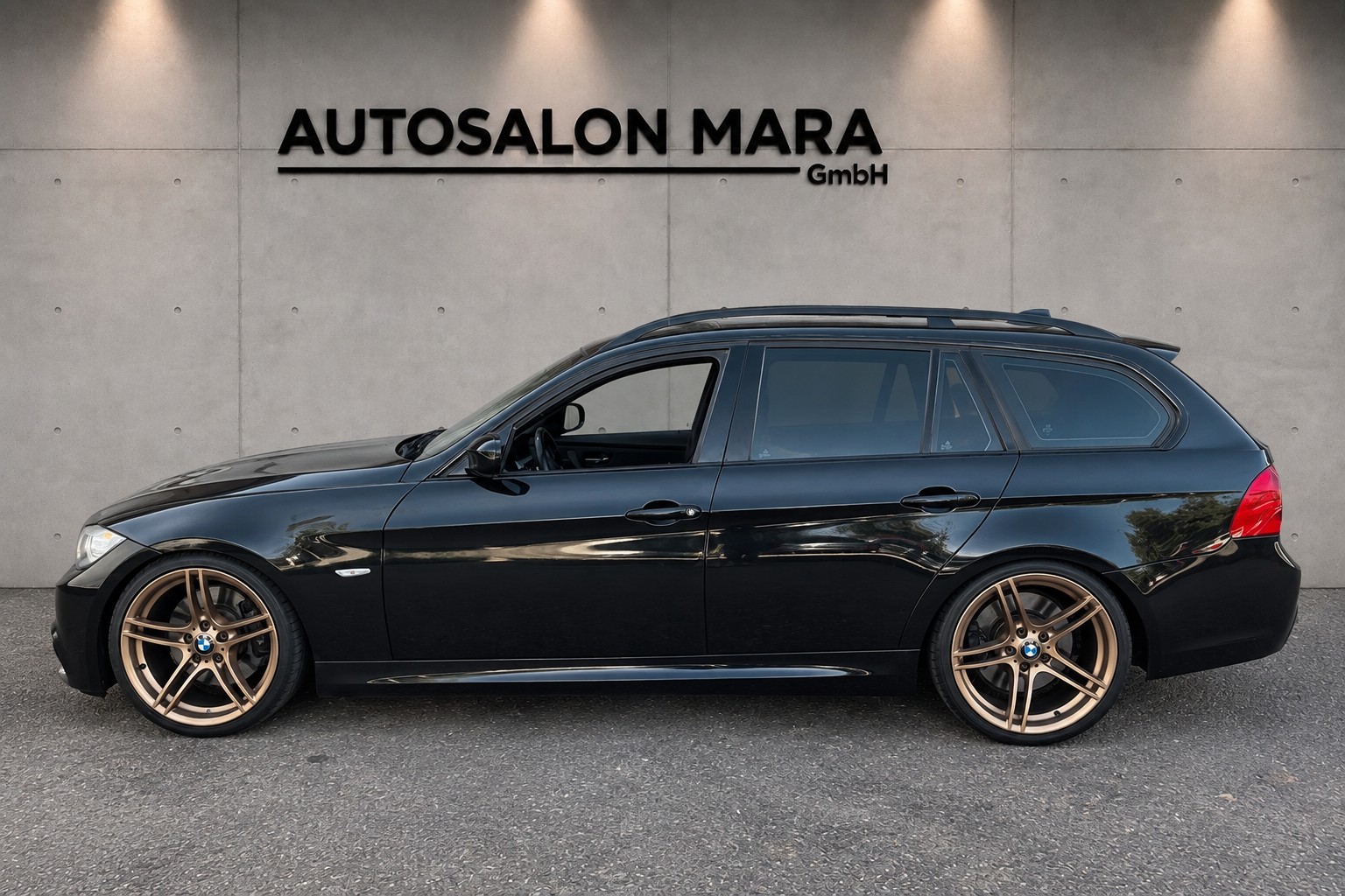 BMW 335i xDrive Touring Steptronic M- Paket-image-1