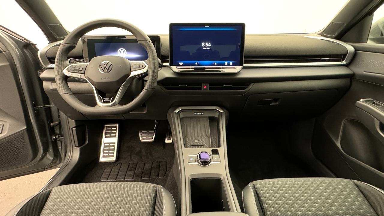 VW T-Roc 1.5 eTSI mHEV R-Line DSG-image-6