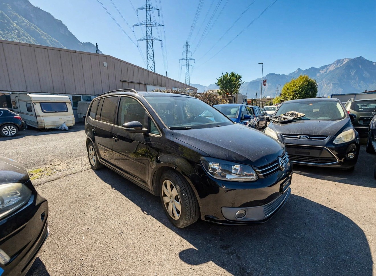 VW Touran 1.6 TDI Trendline-image-1