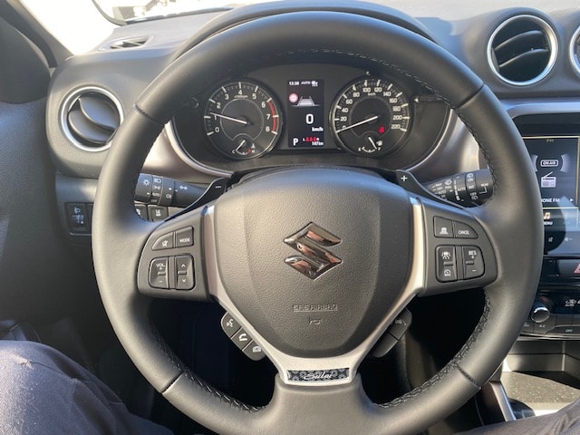 SUZUKI Vitara 1.4 T Piz Sulai Hybrid 4x4-image-10