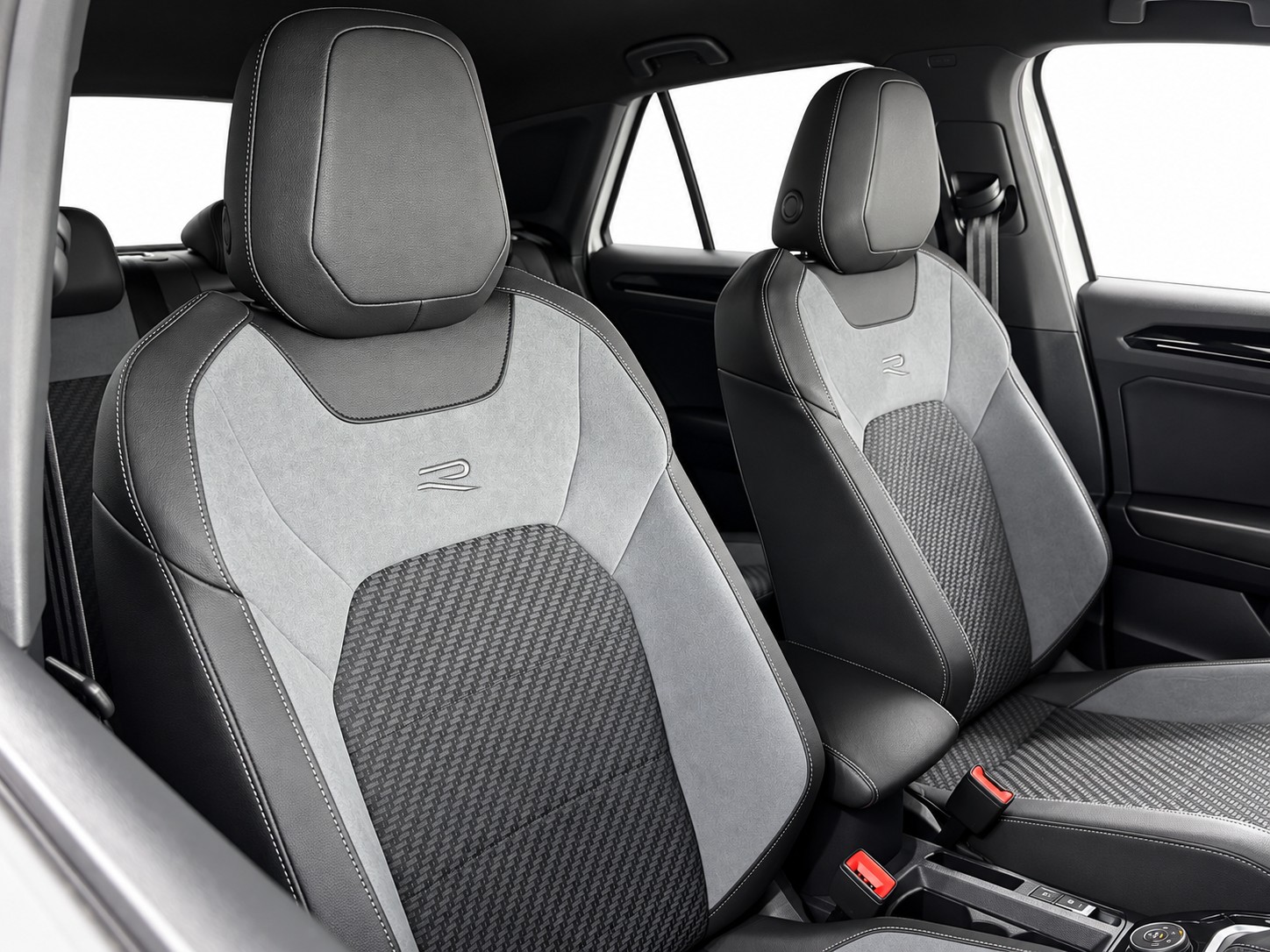 VW T-Roc 2.0 TSI R DSG 4Motion * Anhängerkupplung *-image-11