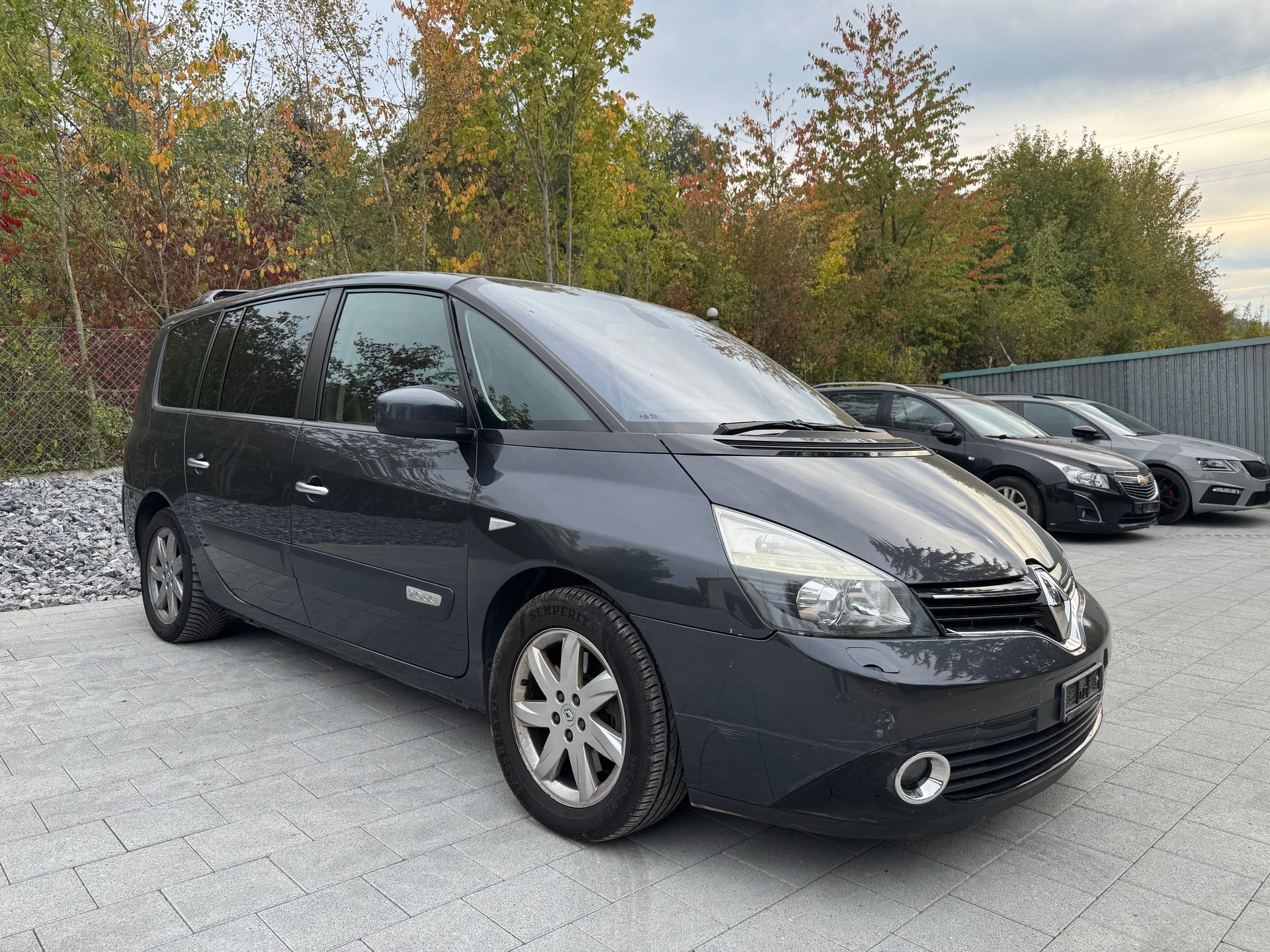 RENAULT Grand Espace 2.0 dCi Dynamic Automatic **7Platz**-image-6