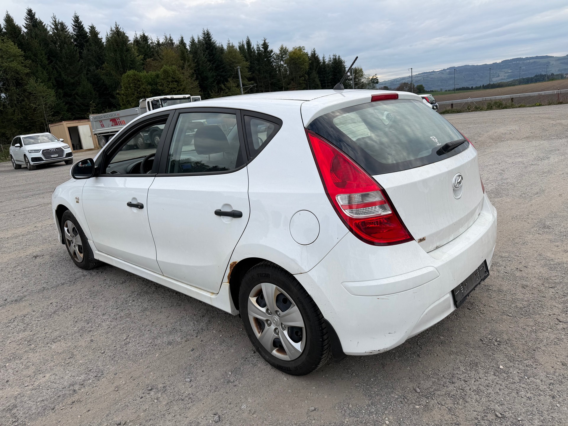 HYUNDAI i30 1.4 Comfort-image-3