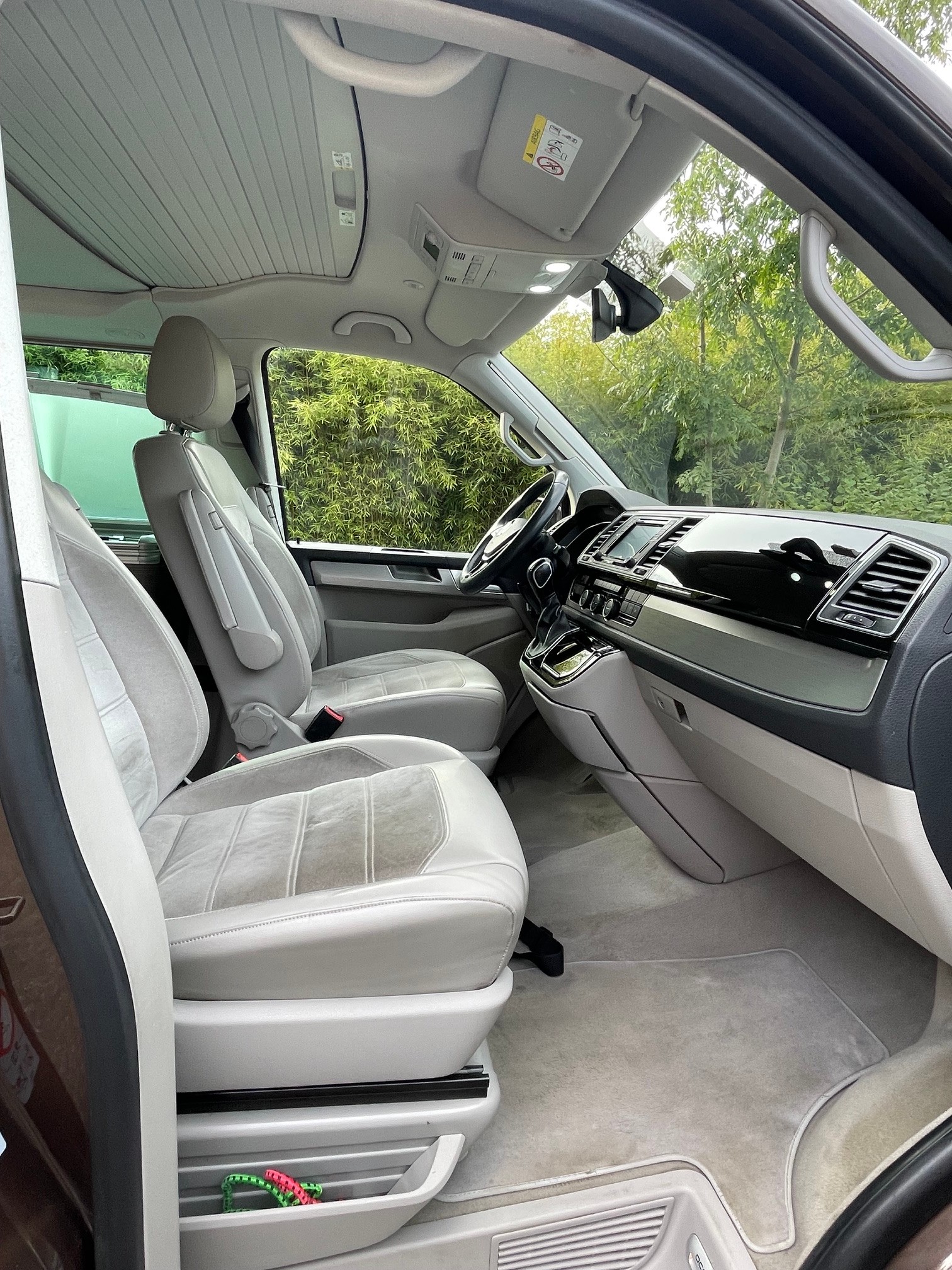 VW 2.0 TDI 204 Ocean GREY DSG 4m-image-5