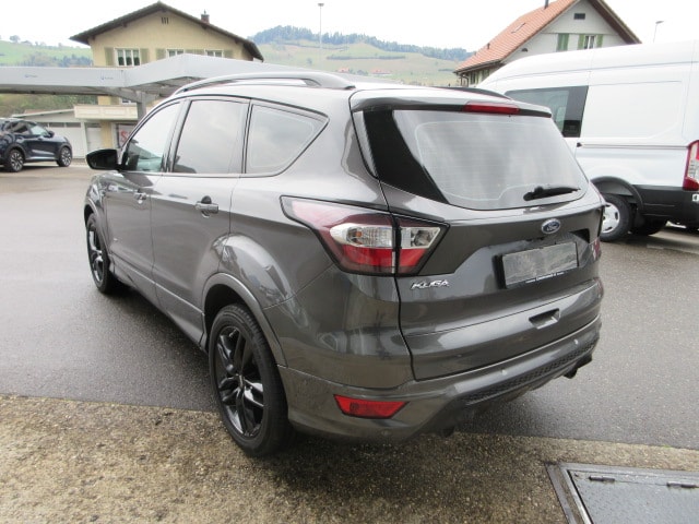 FORD Kuga 2.0 TDCi 150 ST-Line-image-3
