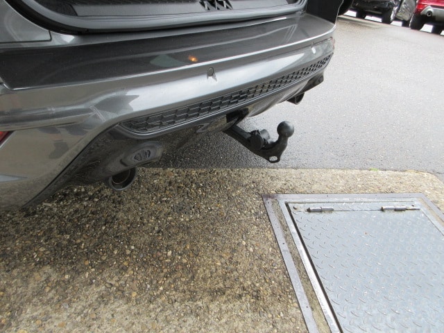 FORD Kuga 2.0 TDCi 150 ST-Line-image-5