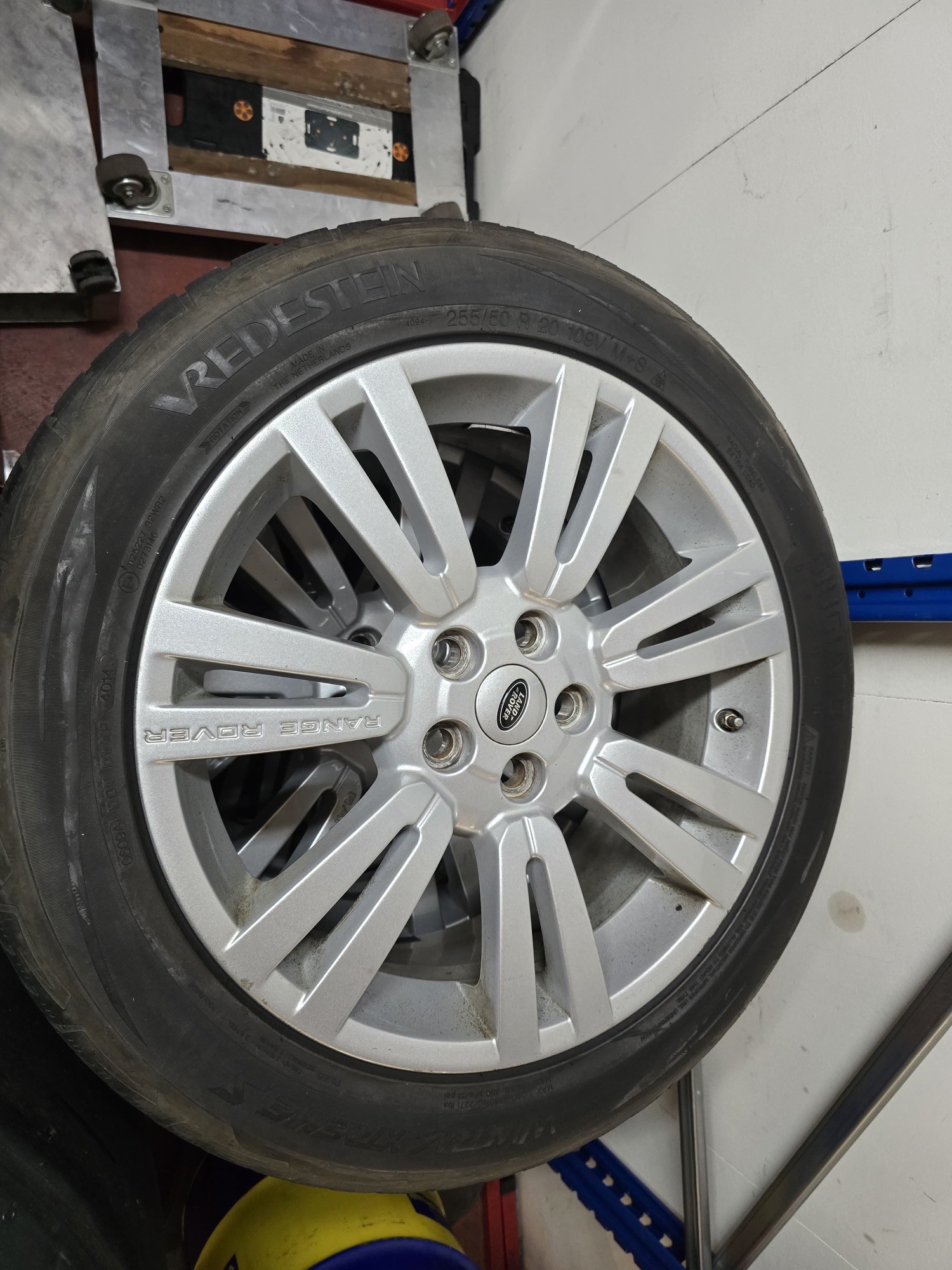 LAND ROVER Range Rover 4.4 TDV8 Vogue Automatic, 313 PS, 8 St.-Aut., *Klima-Aut., Leder, Sitzheizung-/+klimatisiert, Voll-Ausstattung-image-14