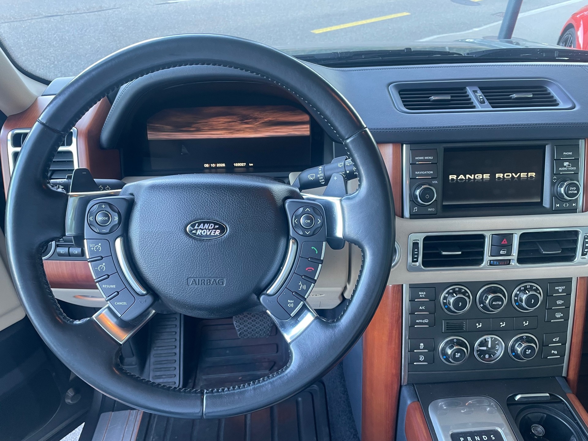 LAND ROVER Range Rover 4.4 TDV8 Vogue Automatic, 313 PS, 8 St.-Aut., *Klima-Aut., Leder, Sitzheizung-/+klimatisiert, Voll-Ausstattung-image-11