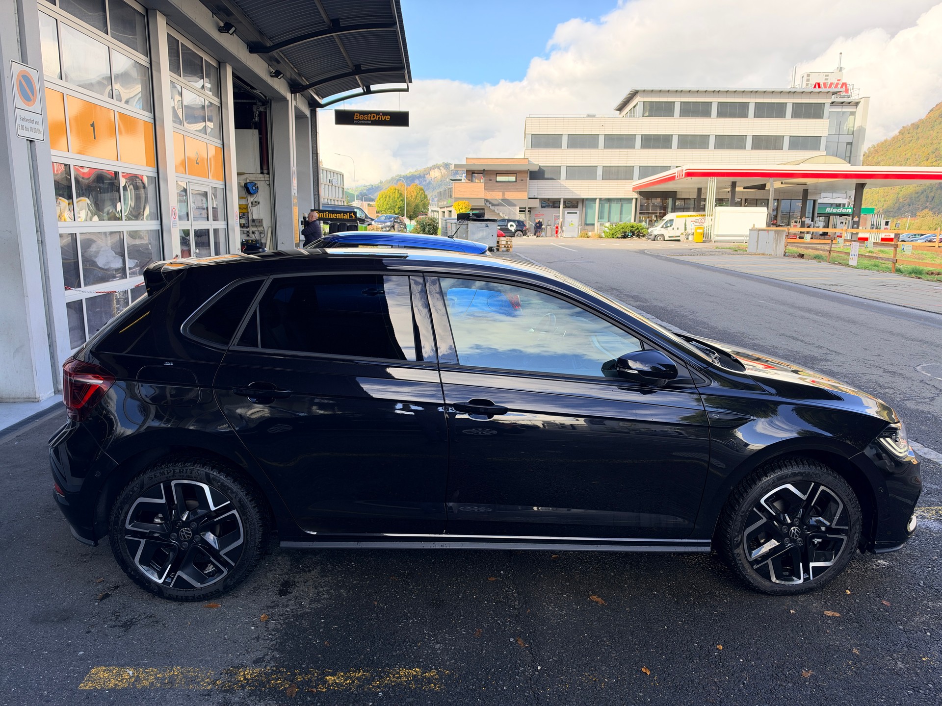 VW Polo 1.0 TSI R-Line DSG IQ-Drive CH-Fahrzeug-image-1
