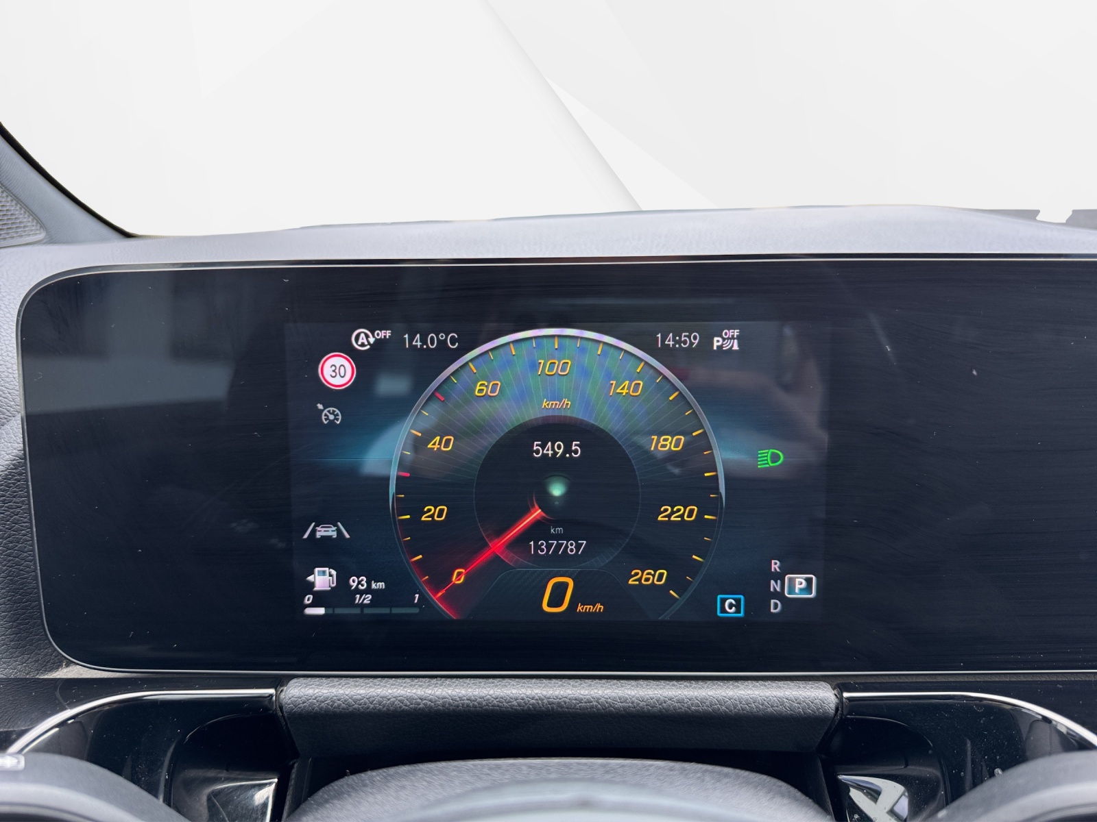MERCEDES-BENZ B 180 SE Line 7G-DCT-image-10