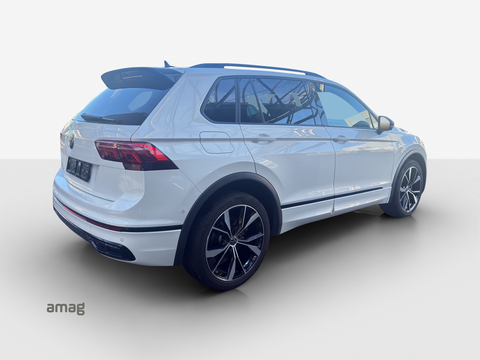 VW Tiguan 1.4TSI PHEV Selection DSG-image-4