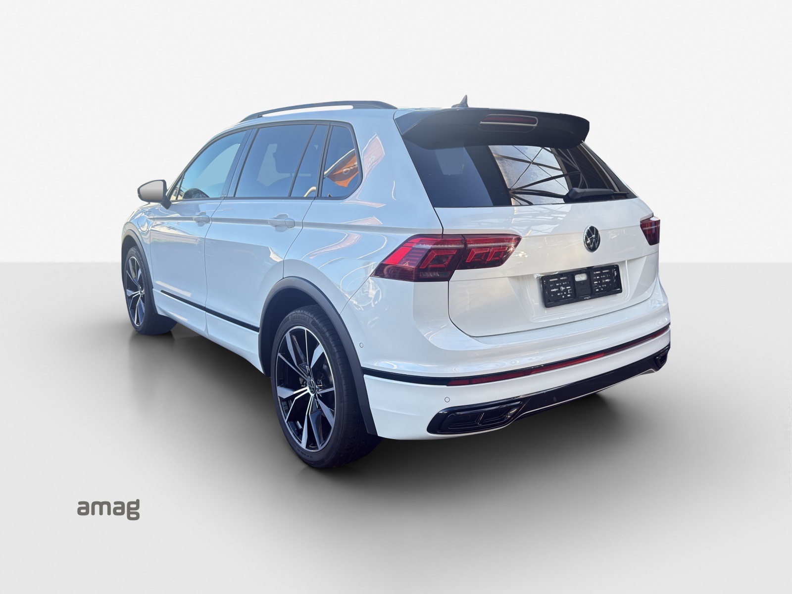 VW Tiguan 1.4TSI PHEV Selection DSG-image-2