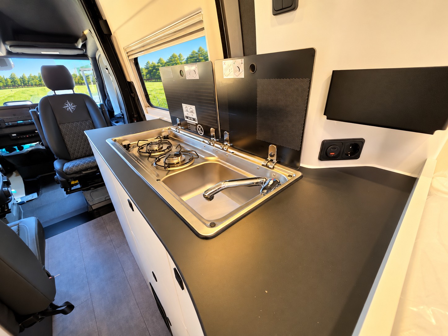 WESTFALIA 600 D 4x4 Offroad-image-8