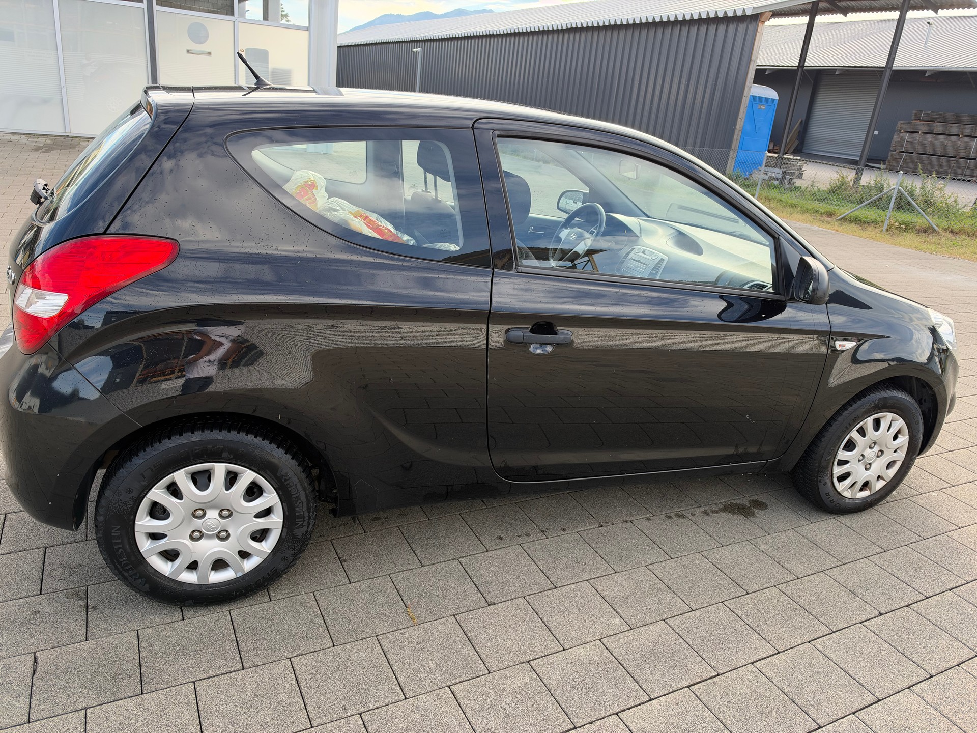 HYUNDAI i20 1.2 Comfort-image-6