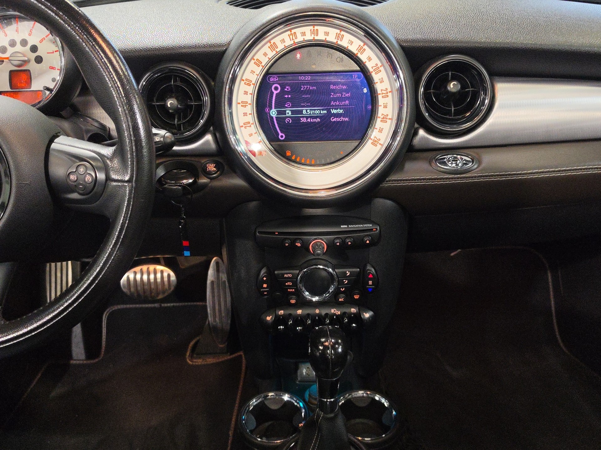 MINI Cooper S Cabriolet Steptronic-image-19