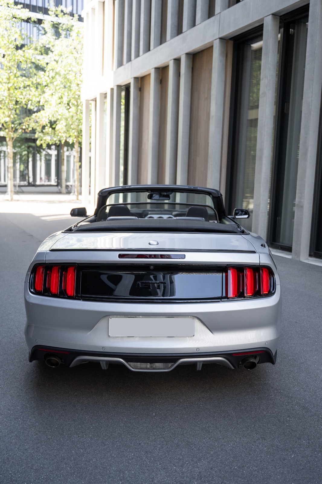 FORD Mustang Convertible 5.0 V8 GT Automat-image-7