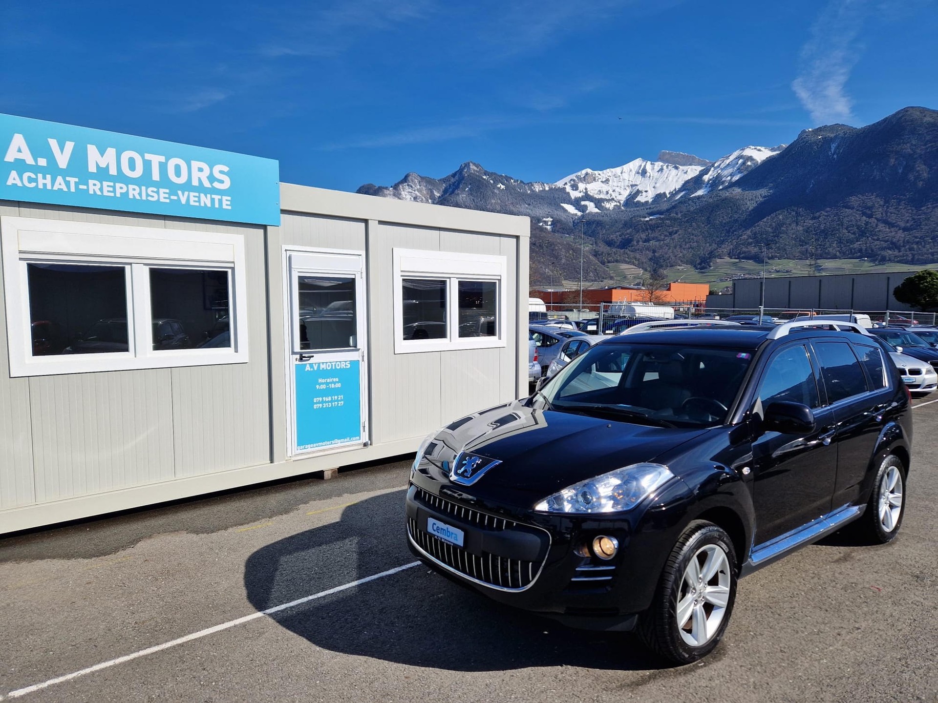 PEUGEOT 4007 2.2 HDi Platinum Edition-image-0