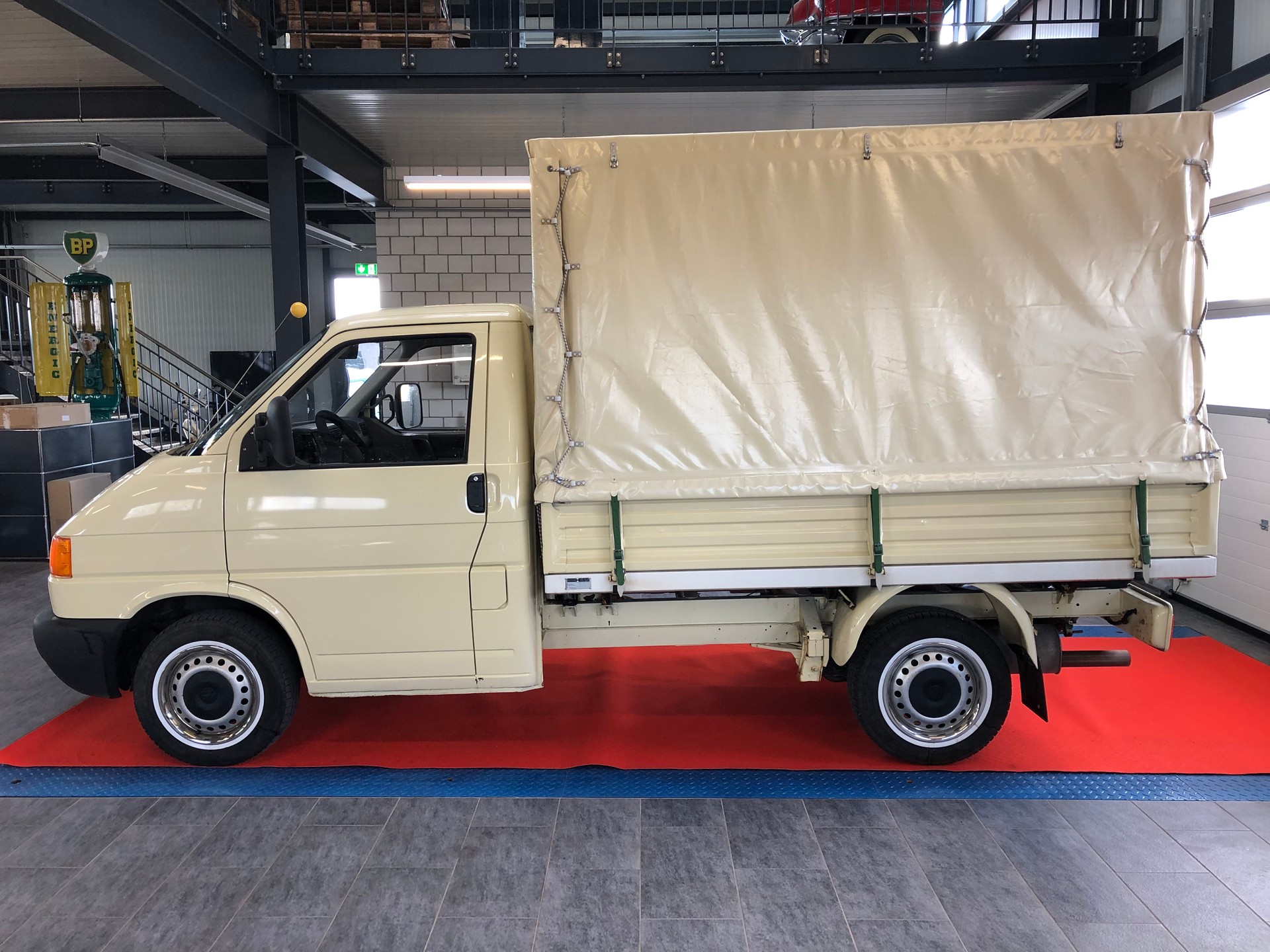 VW T4 2.5 Blachenaufbau-image-5