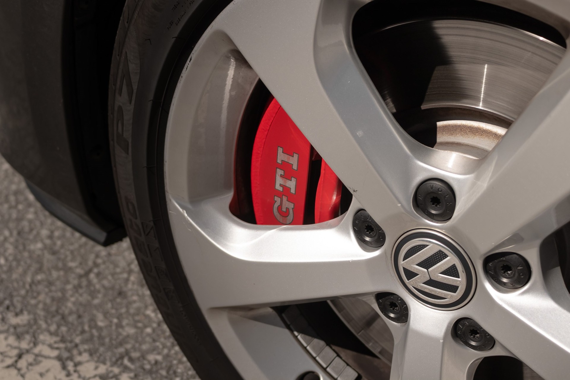 VW Golf 2.0 TSI GTI Performance DSG-image-9