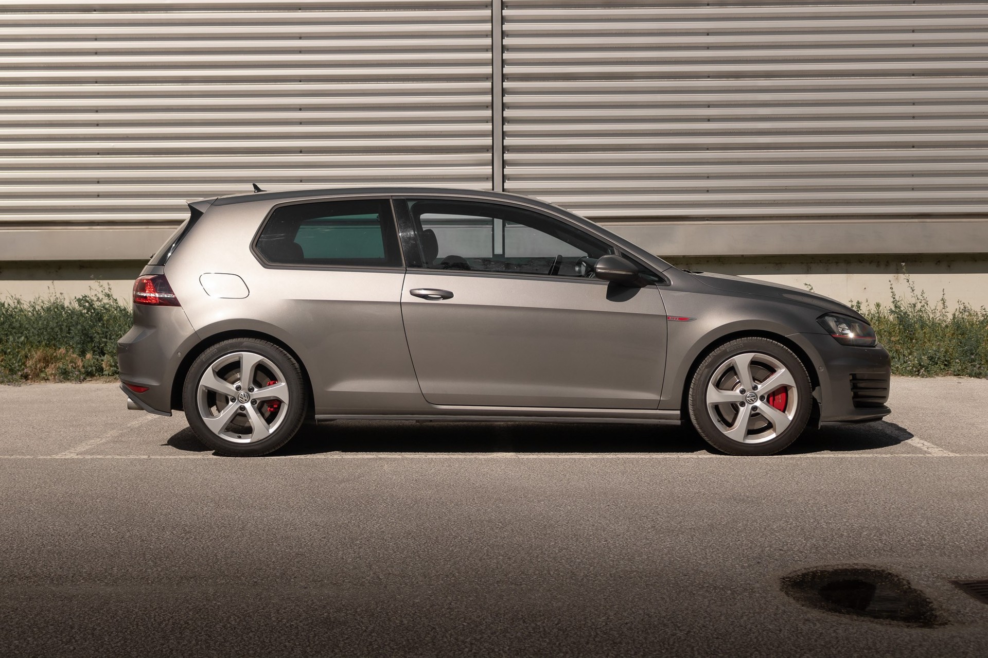 VW Golf 2.0 TSI GTI Performance DSG-image-3