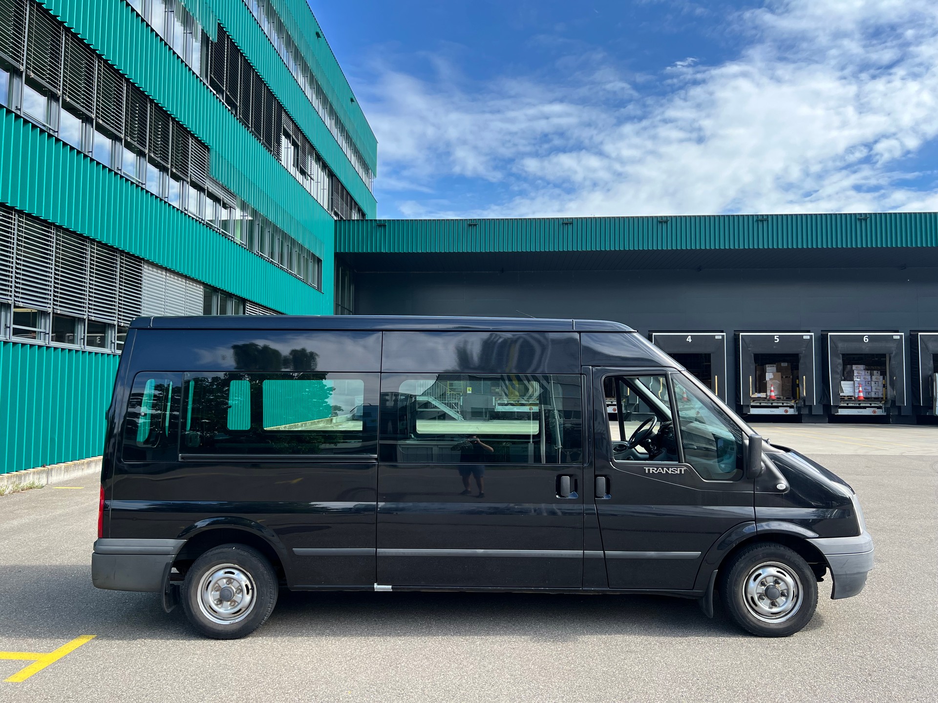 FORD Transit 2.2 TDCi 300 L Trend-image-5