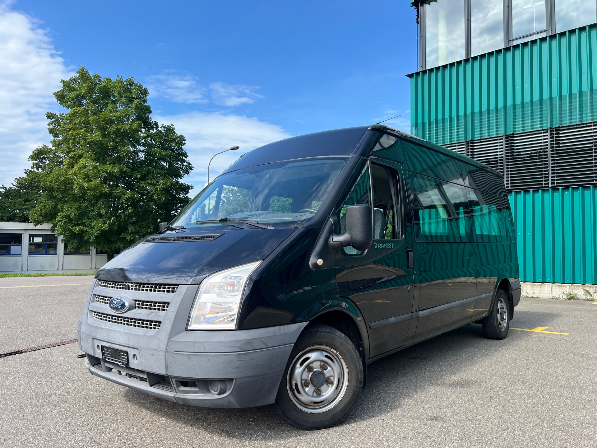 FORD Transit 2.2 TDCi 300 L Trend-image-0