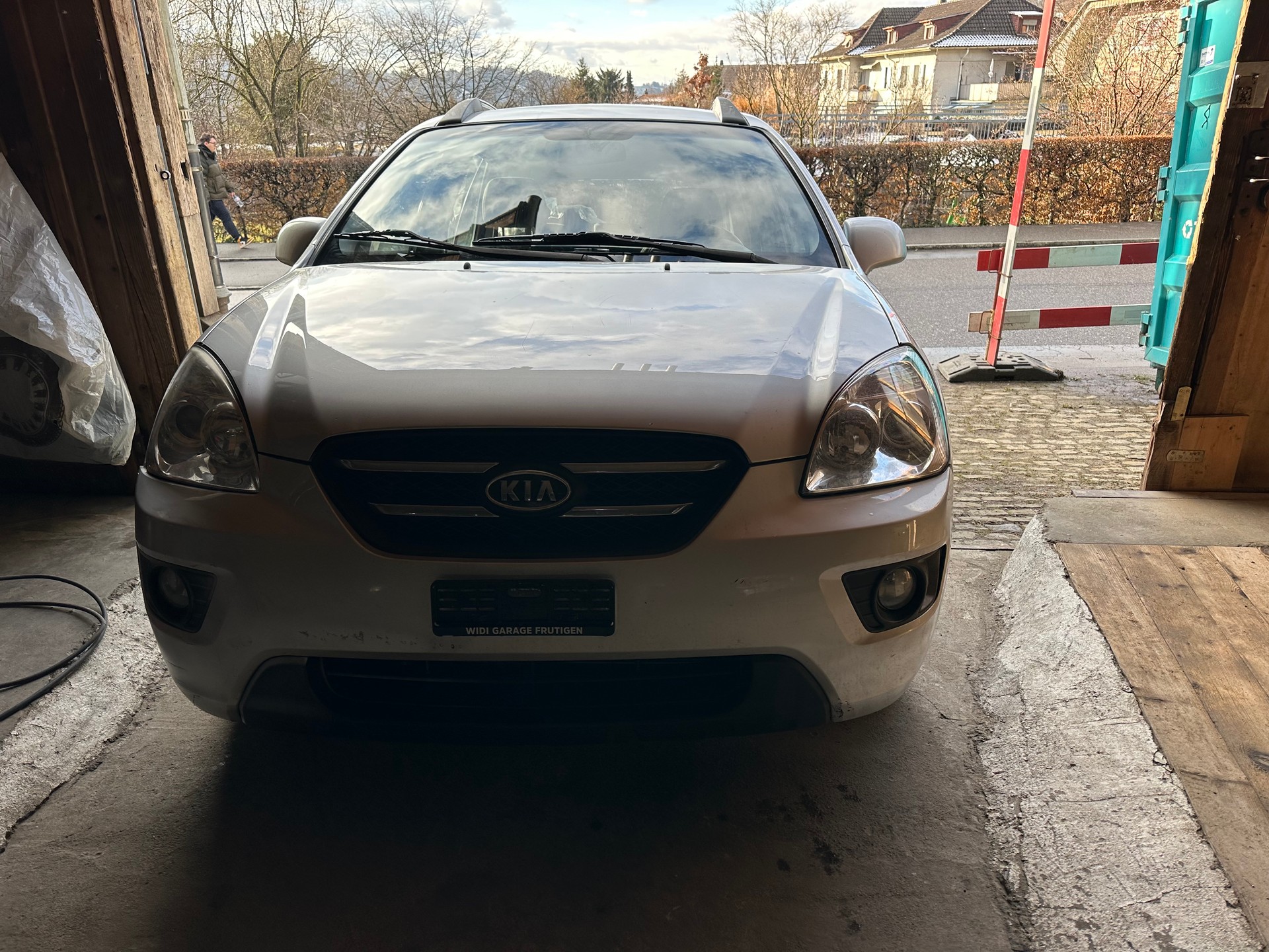 KIA Carens 2.0 CRDi Trend