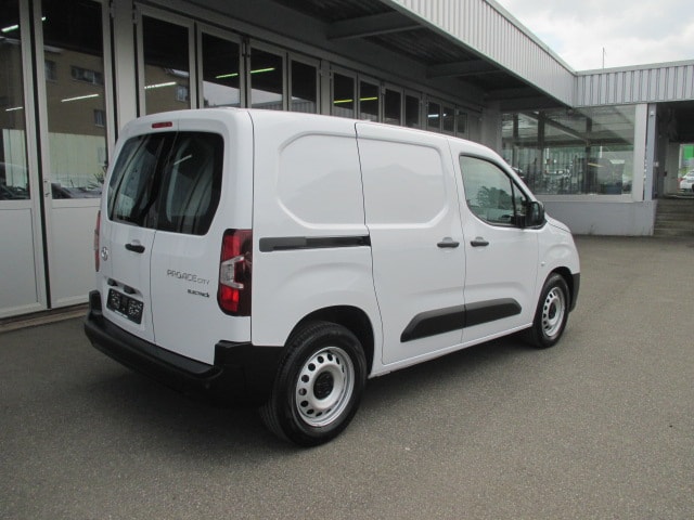 TOYOTA Proace City Van EV 50 kWh Active Medium-image-1