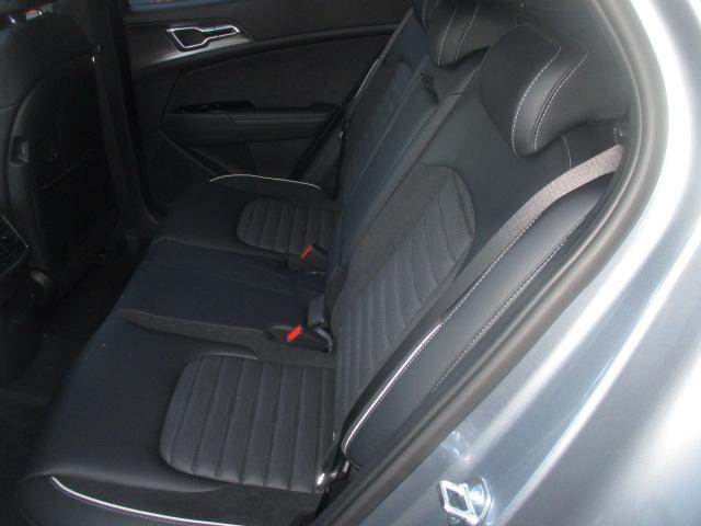 KIA Sportage 1.6 T-GDi PHEV GT-Line-image-12