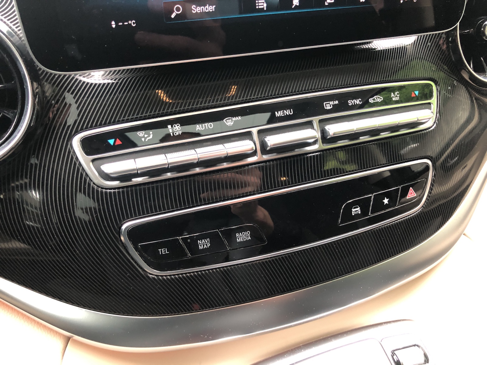 MERCEDES-BENZ Marco Polo 250 d 4M Automat-image-12