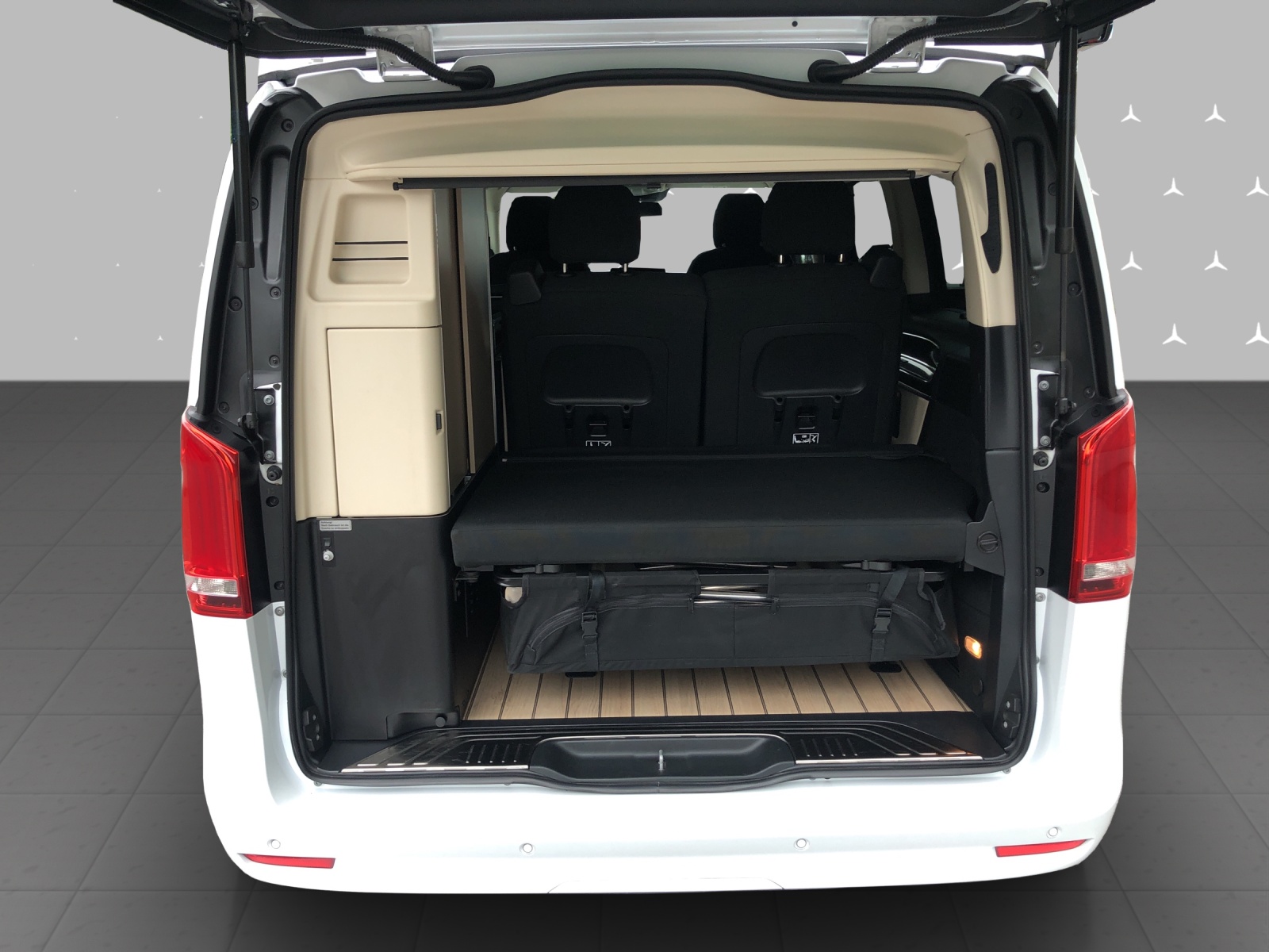 MERCEDES-BENZ Marco Polo 250 d 4M Automat-image-14