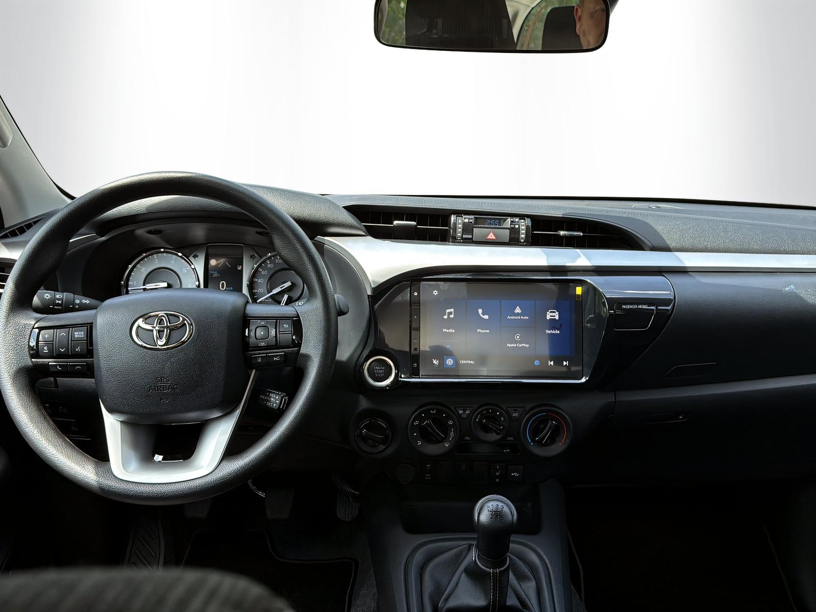TOYOTA Hilux Double Cab.-Pick-up 2.8 D-4D 204 Comfort-image-21