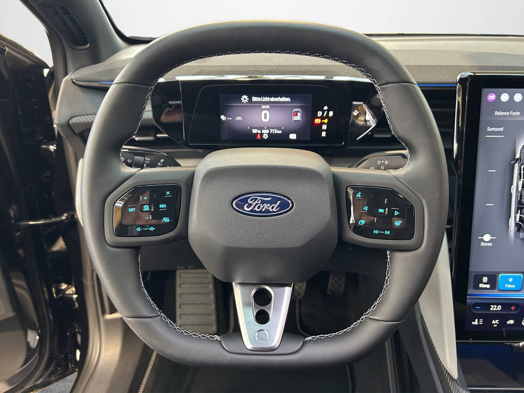 FORD Capri Extended Range Premium AWD-image-6