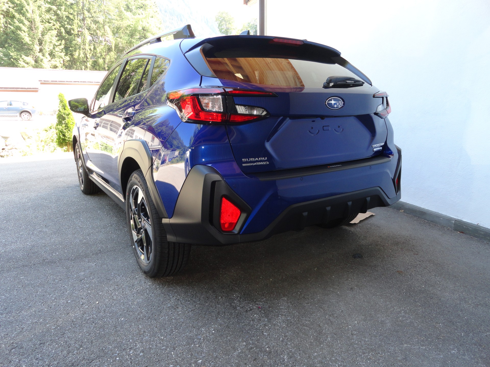 SUBARU Crosstrek 2.0 e-Boxer Swiss Plus AWD Lineartronic-showroom-element-3