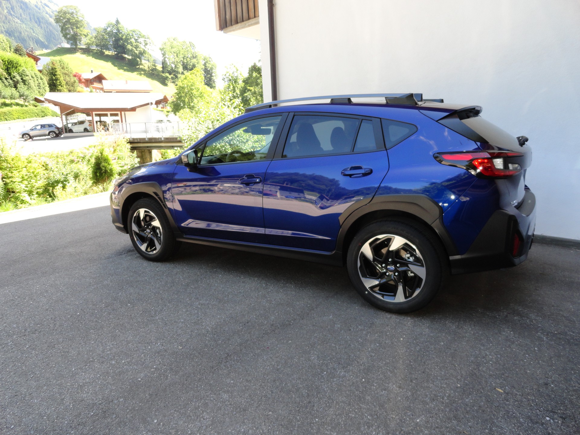 SUBARU Crosstrek 2.0 e-Boxer Swiss Plus AWD Lineartronic-image-4