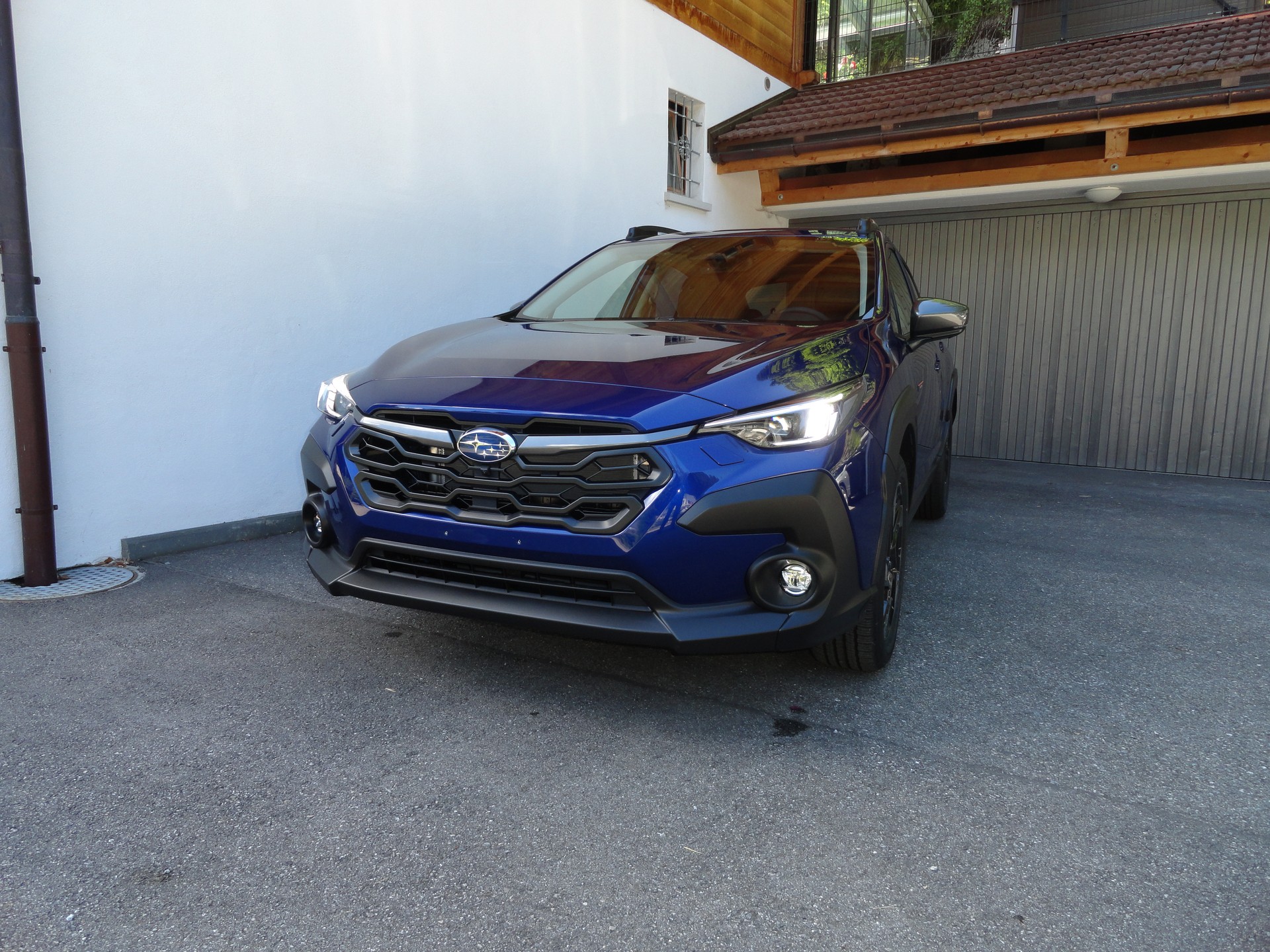 SUBARU Crosstrek 2.0 e-Boxer Swiss Plus AWD Lineartronic