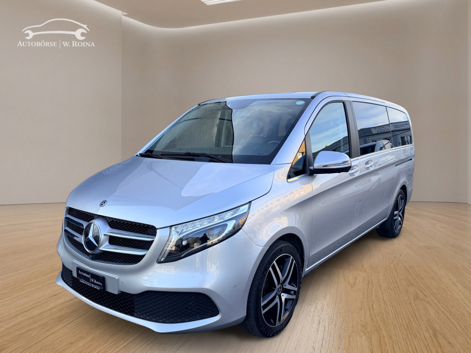 MERCEDES-BENZ V 300 d lang Avantgarde 4Matic 9G-Tronic-image-6